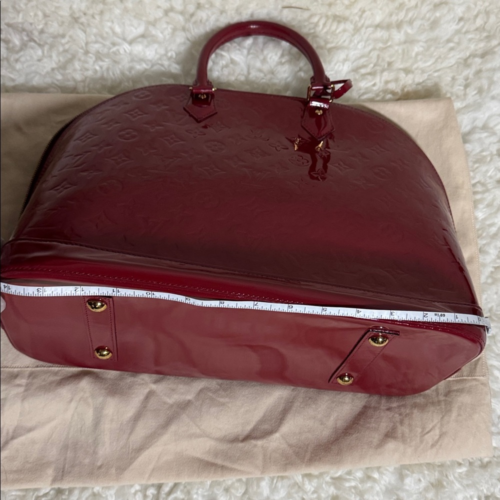 Louis Vuitton Cherry Red Vernis Alma bag purse.like new with certificate - Picture 10 of 17